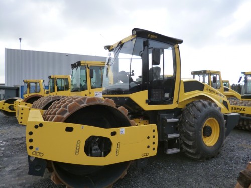 BOMAG BW 213 PDH-5 mit Schutzbelüftung