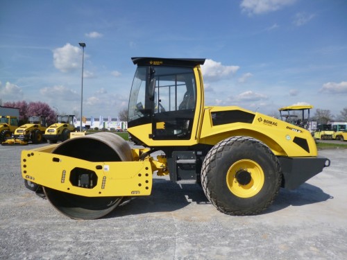 BOMAG BW 213 DH-5 mit Schutzbelüftung